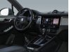 Fahrerbereich eines Luxusautos für professionelle Fahrzeugfotoretusche.