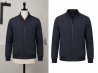 Edición de ropa con maniquí invisible para chaqueta azul sobre fondo blanco